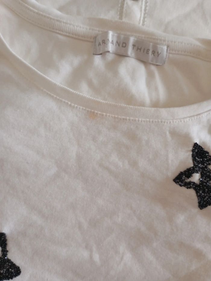 2 t shirt femme bon état 36 38 - photo numéro 3