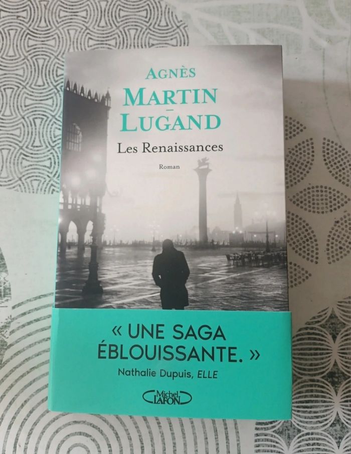 Livre " Les Renaissances " d'Agnès Martin-Lugand 🌻🌾