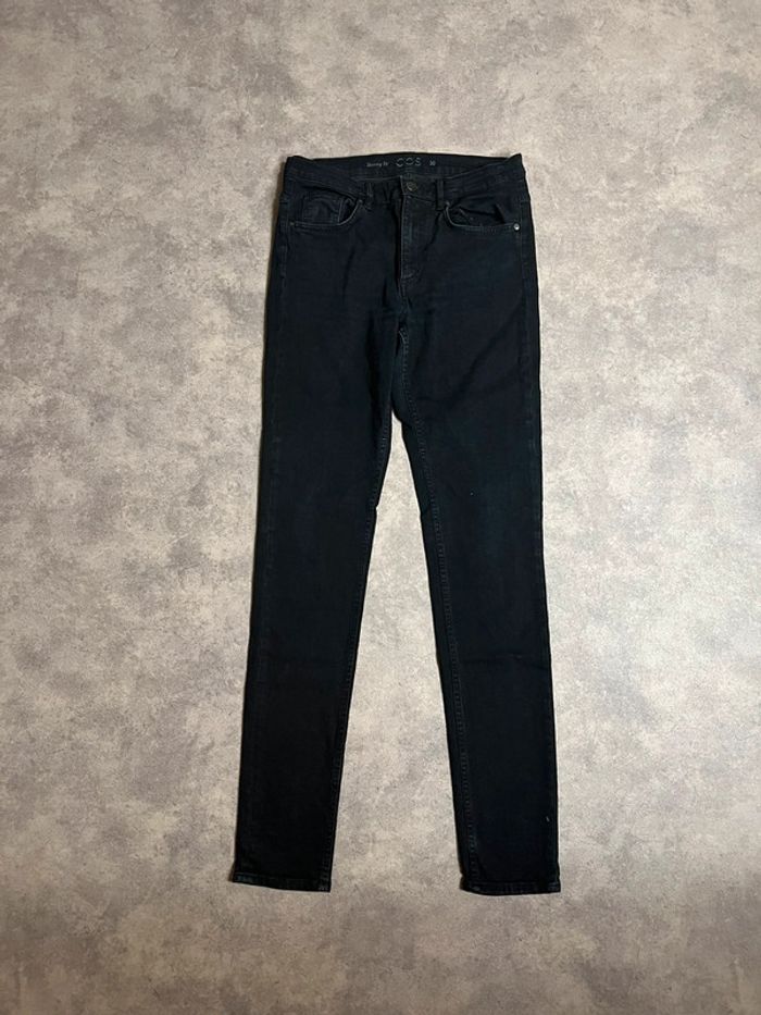 Jean femme COS skinny W30 - photo numéro 2