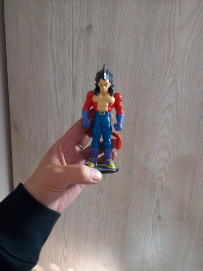 Figurine dragon ball z