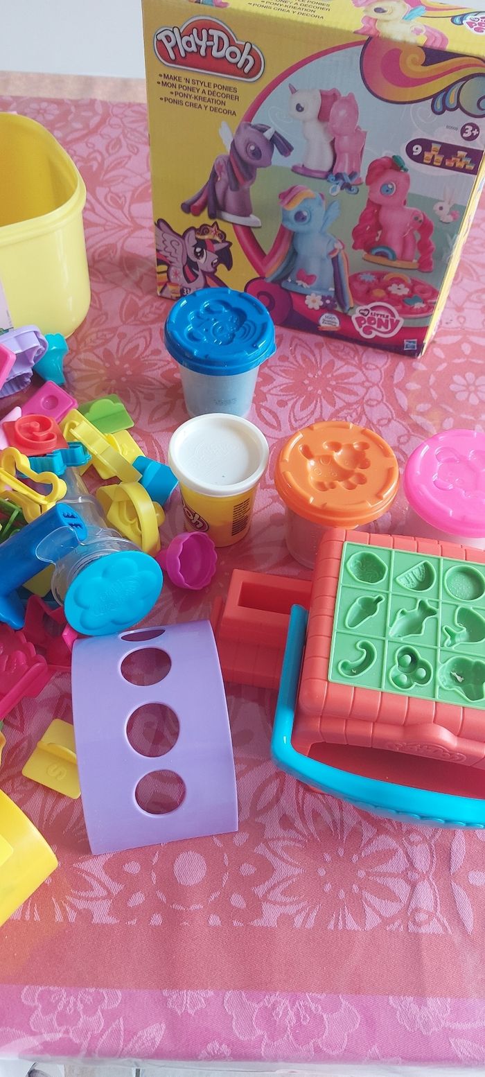 Gros lot play doh - photo numéro 3