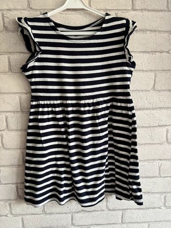 Robe H&M taille 6 ans