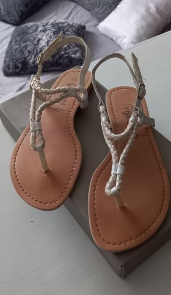 Nu pieds New Look