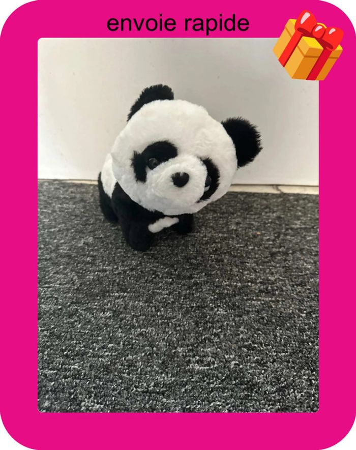 Ours qui marche et fait du bruit