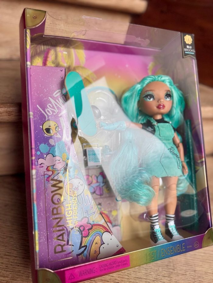 Blu Rainbow High - photo numéro 9