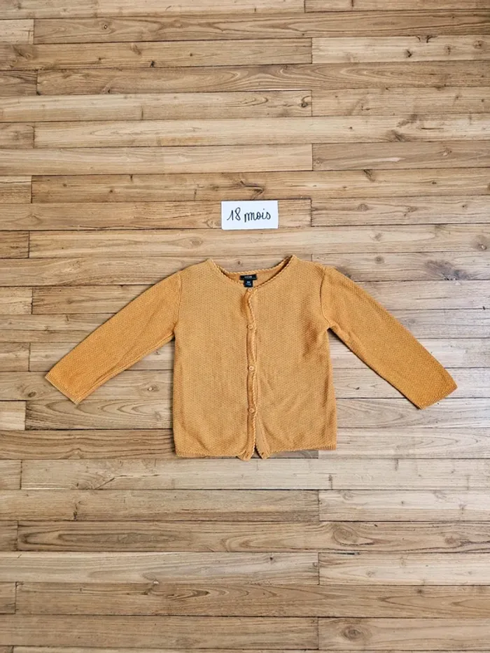 Gilet avec boutons jaune moutarde bébé fille ou garçon mixte 18 mois