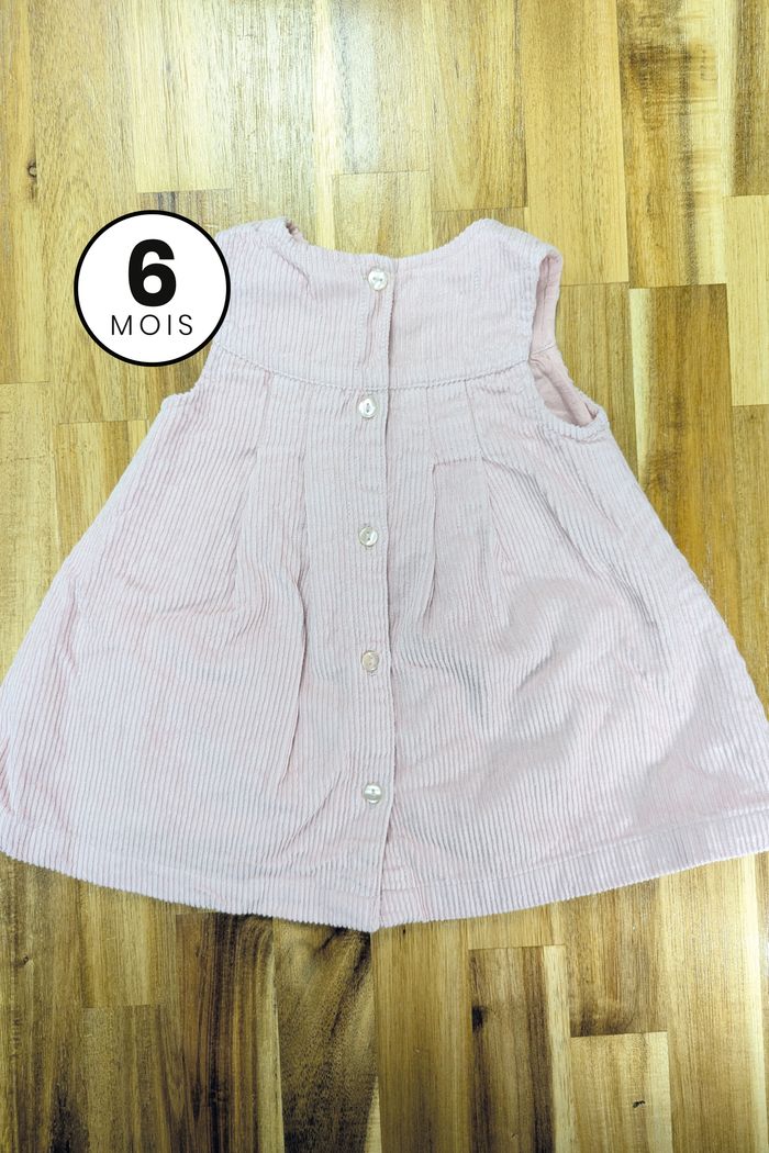Robe rose pâle en velours côtelé - bébé fille 6 mois - photo numéro 2