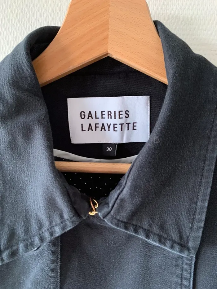 Trench noir Galeries Lafayette - photo numéro 8
