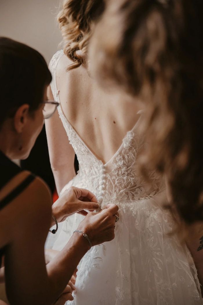 Robe de mariée + jupon - photo numéro 3