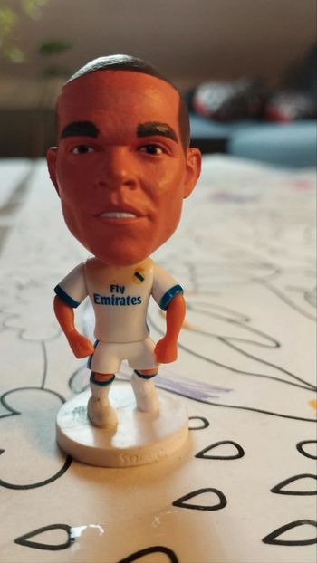 Petite figurine football neuve Pepe Real Madrid