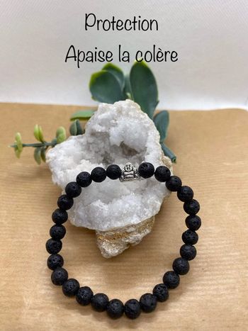 Bracelet pierre de lave et bouddha , lithothérapie