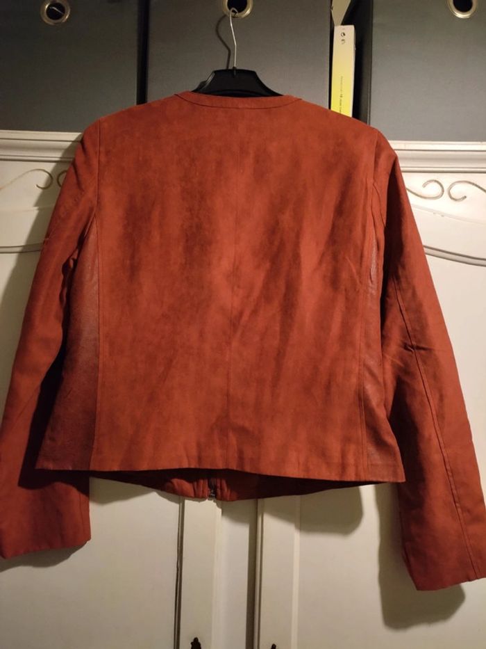 Veste Camaïeu couleur brique neuve avec étiquette taille 42 - photo numéro 3