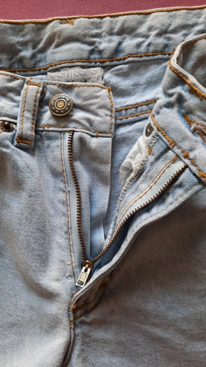 Short en jean T. 34 - photo numéro 6