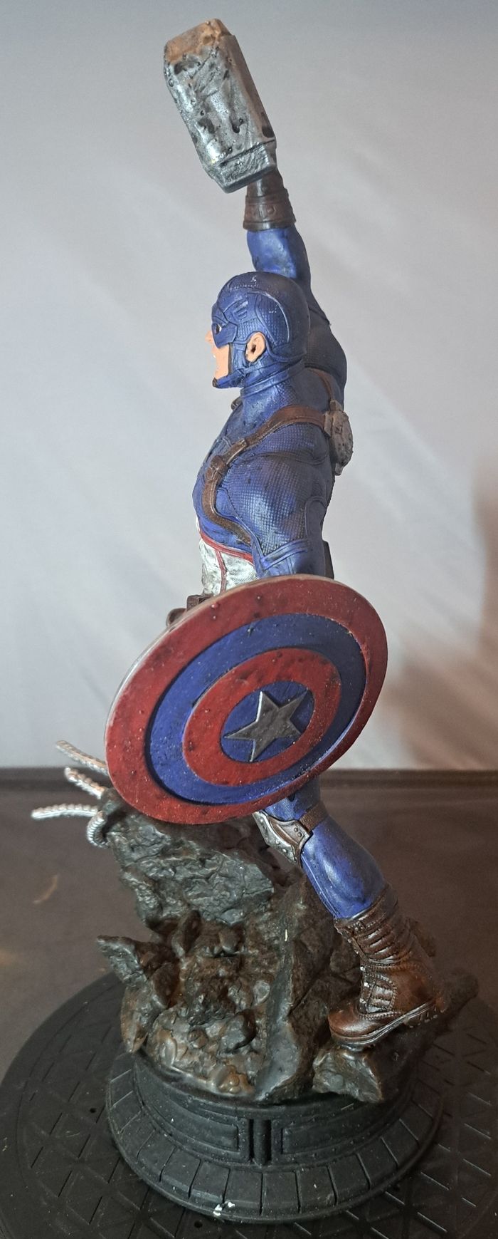 Figurine capitaine america - photo numéro 2