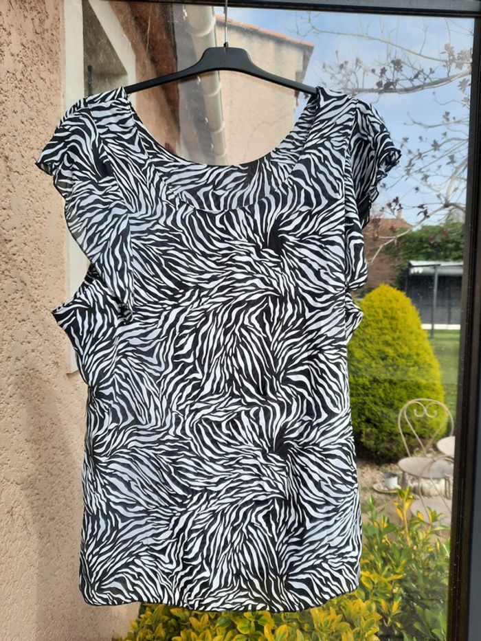 Blouse tunique fluide noire et blanche T 42