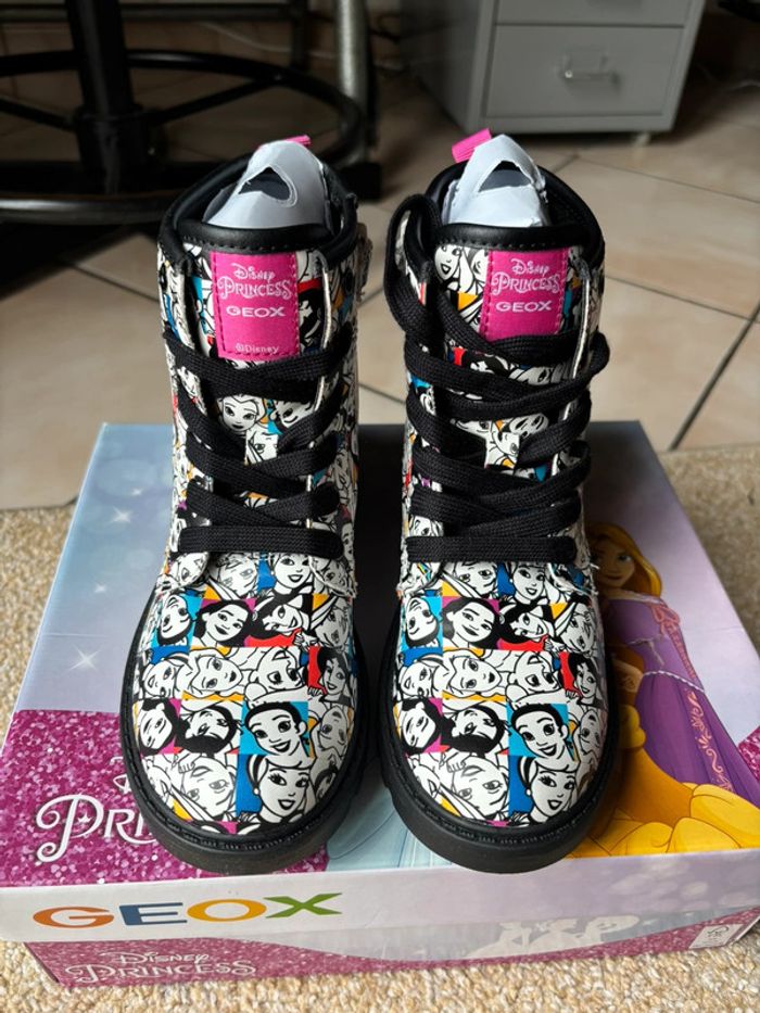 Neuves - bottines Geox Disney Princesses 32 - photo numéro 2