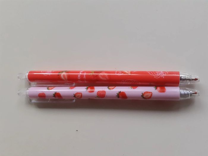 2 stylo fraise