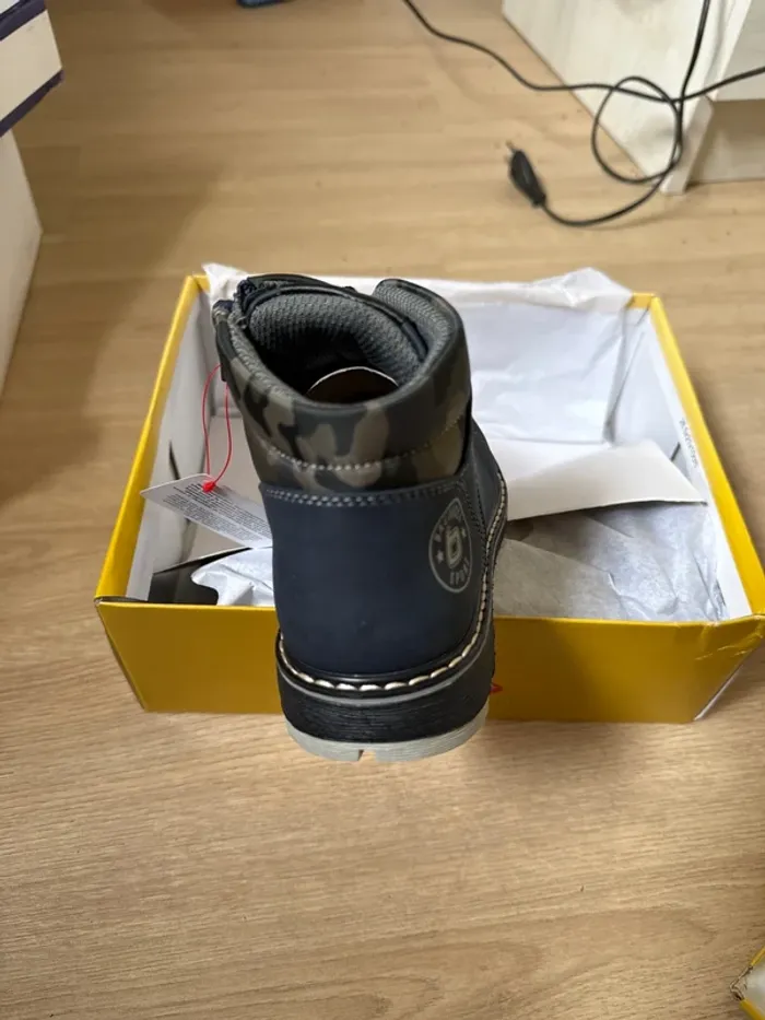 Superbes bottines garçon Balducci neuves avec étiquette pointure 32 - photo numéro 4