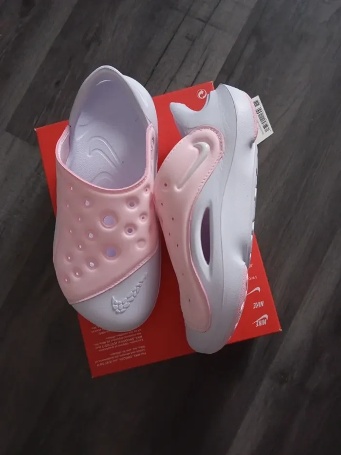 Sandales Nike aquaswoosh fille taille 31 - photo numéro 3