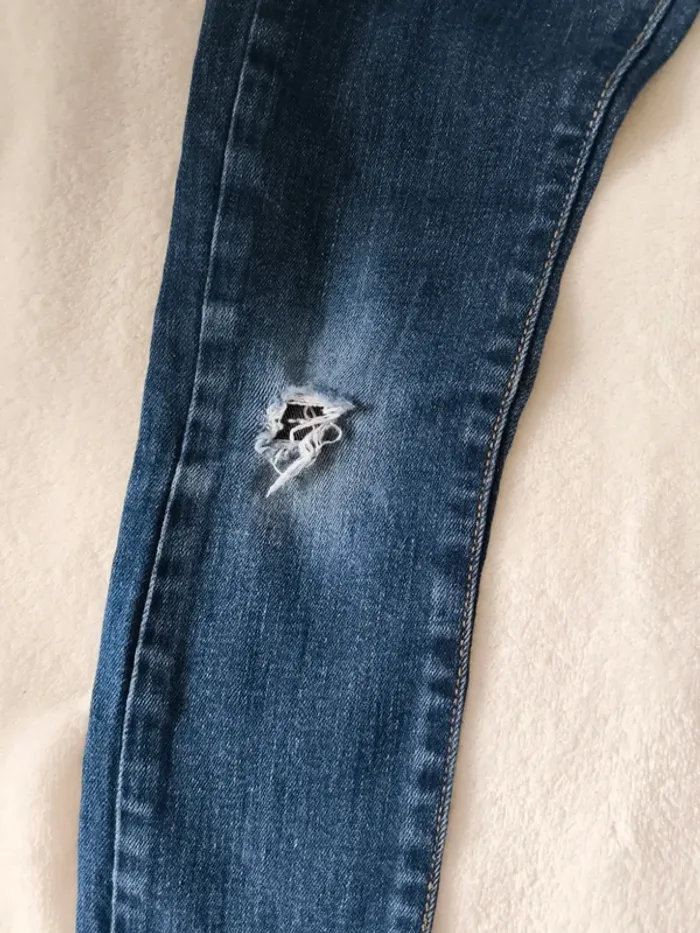 Lot de 2 jeans taille 6 ans - photo numéro 10
