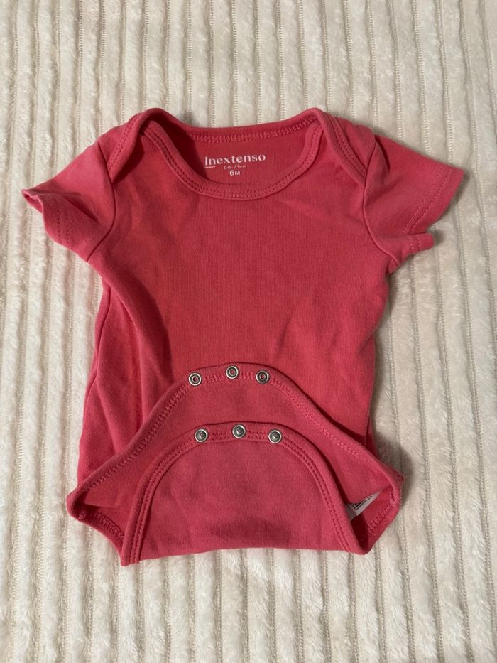 Lot de Bodies - manches longues- blanc, rose - In Extenso - 6 mois - excellent état - photo numéro 9