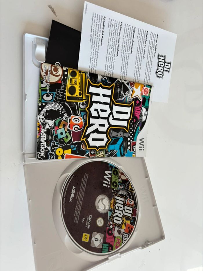 🎶 DJ Hero - Jeu Nintendo Wii 🎶 - photo numéro 5