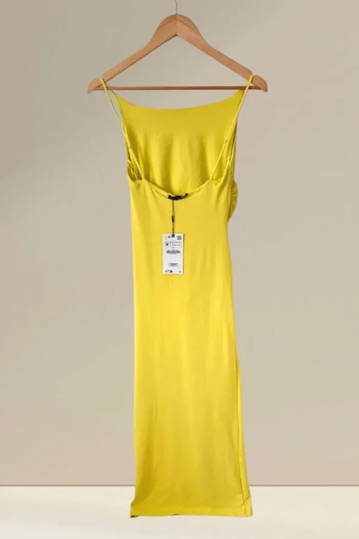 Robe Zara Taille M - photo numéro 4