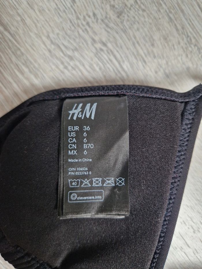 Maillot de bain noir neuf H&M avec fleurs haut 36 et bas 34 - photo numéro 11