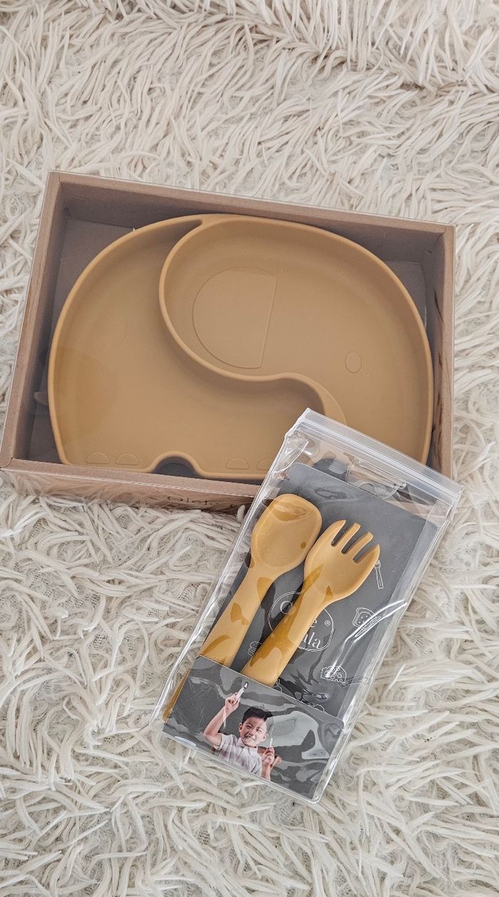 Ensemble repas bébé en silicone Neuf