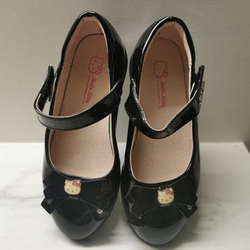 Chaussures fille Hello Kitty – Pointure 30 – Noires vernies – Brides