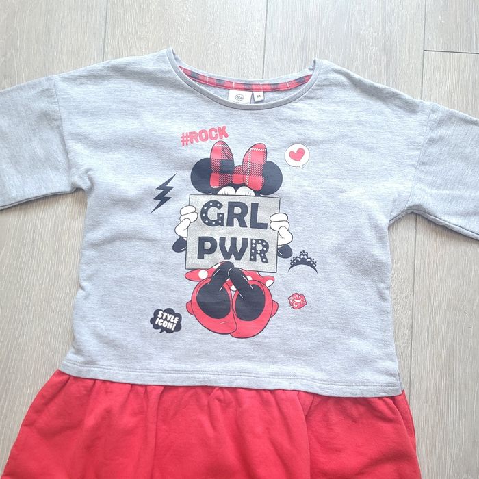 Robe Minnie gris et rouge. Fille 8 ans. Marque Disney - photo numéro 2