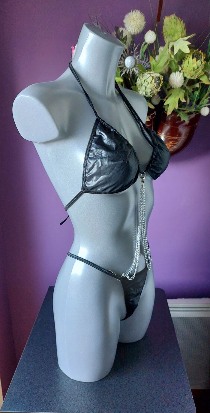 Ensemble deux pièces au look glamour & audacieux / Taille unique - photo numéro 7