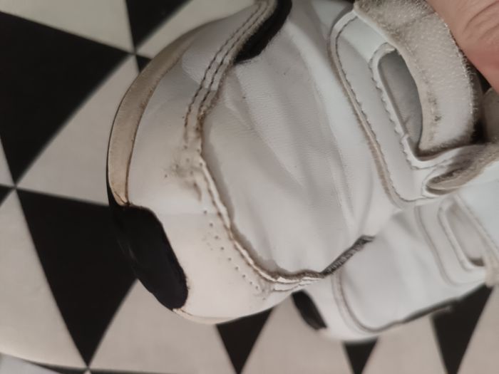 Basket pointure 30 blanche adidas - photo numéro 8