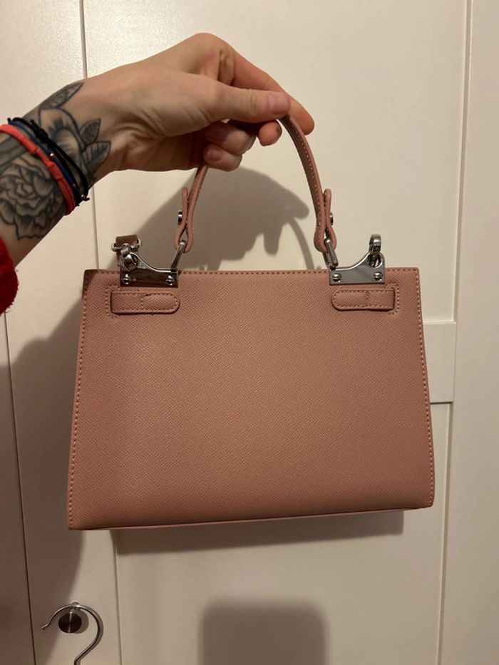 Sac à main label rose. - photo numéro 3