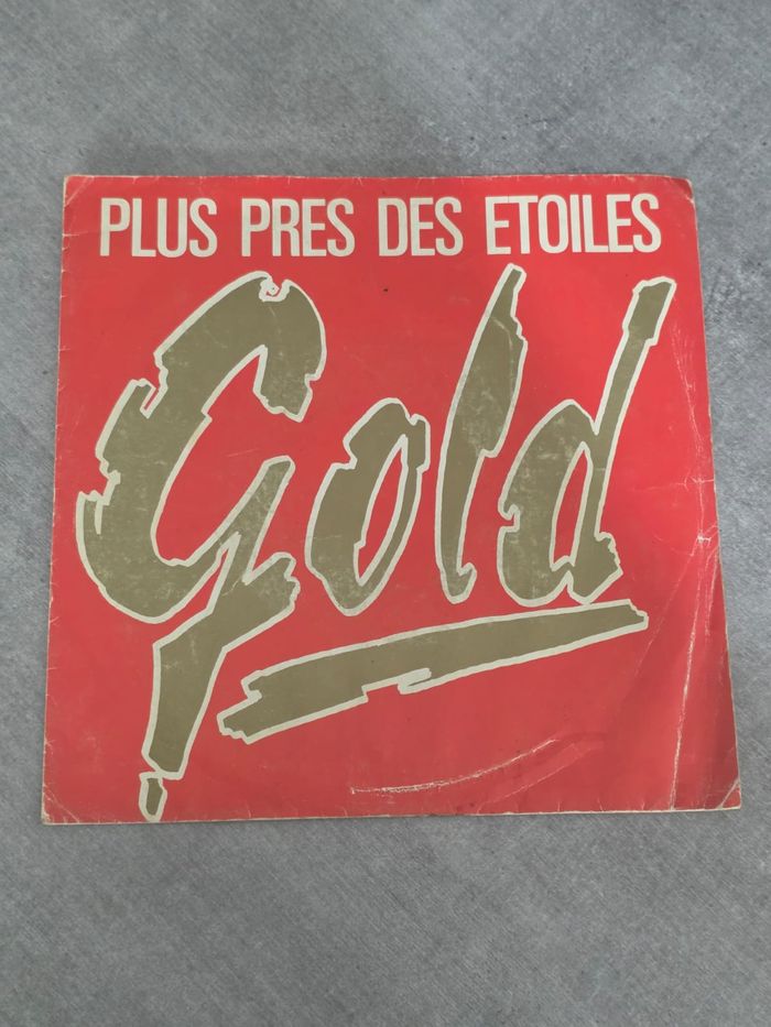 🎵 Gold – Plus près des étoiles (45 tours vinyle) 🎵