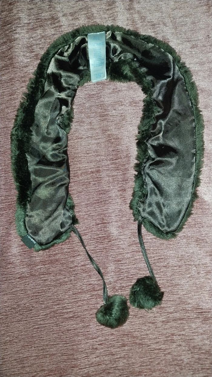 Écharpe en Fourrure synthétique marron by Okaidi excellent état - photo numéro 2