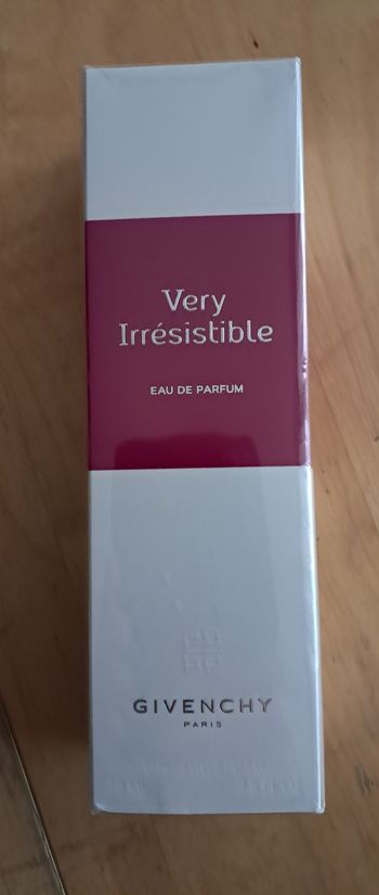 Parfum very irrésistible Givenchy  75ml