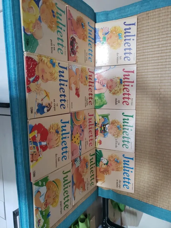 Lot de 28 livres Juliette - photo numéro 2