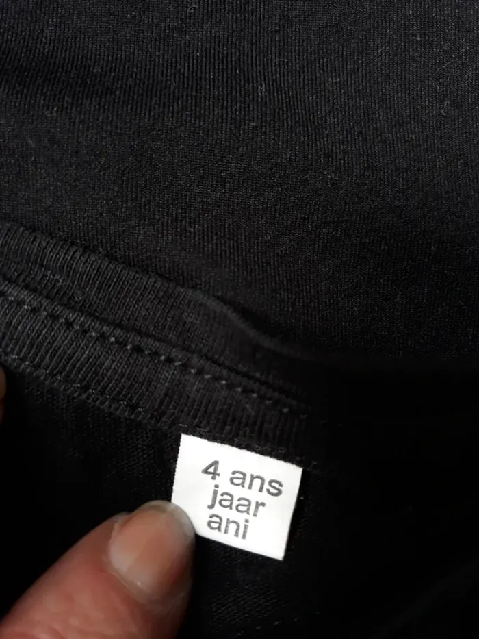 Tshirt + sous pull - photo numéro 4