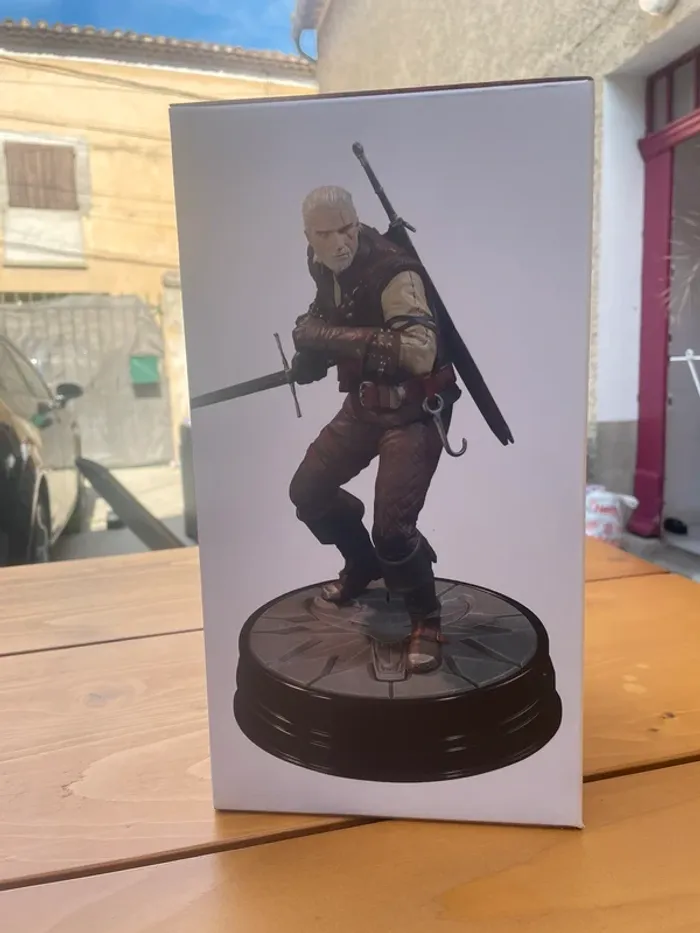 Grosse figurine The Witcher - photo numéro 2
