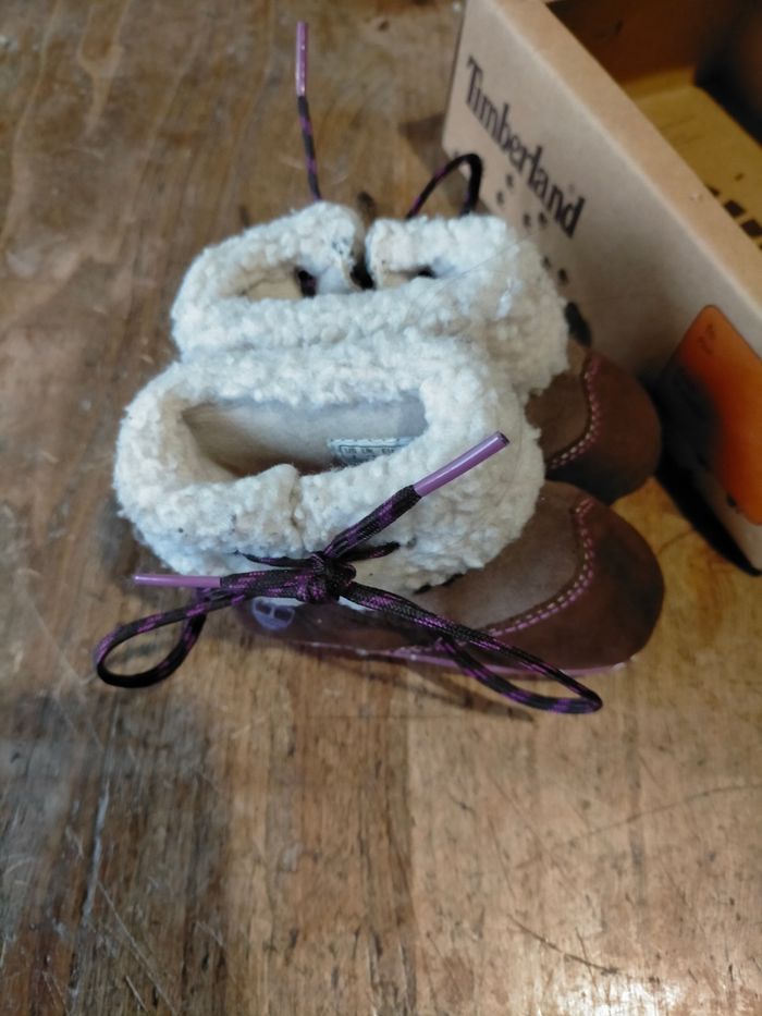 Jolies Timberland bébé pt 19 - photo numéro 4