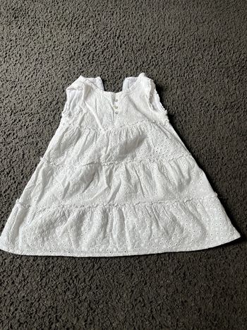Robe 9 mois dentelle