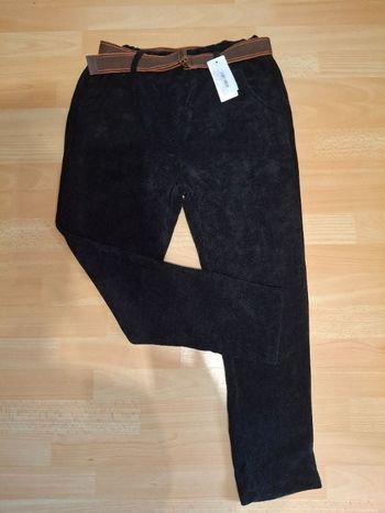 Pantalon velours noir + ceinture NEUF