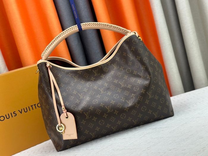 Louis Vuitton   M40249