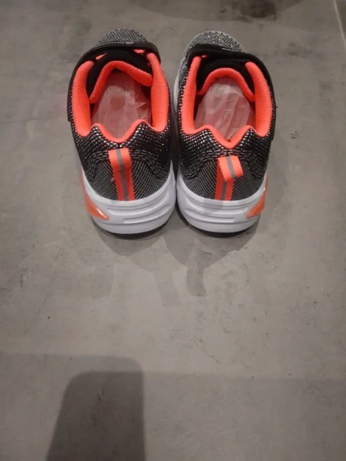 Chaussures baskets neuves -  Fille - 33 - Champion - photo numéro 7