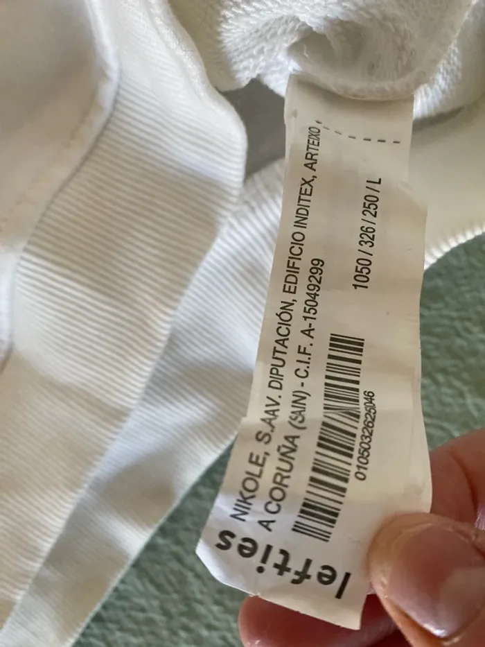 Pull sans manches taille L - photo numéro 5