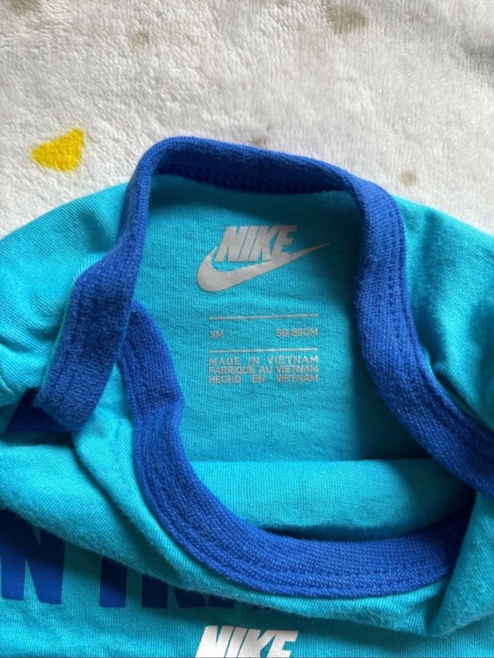 Bodies Nike - photo numéro 2