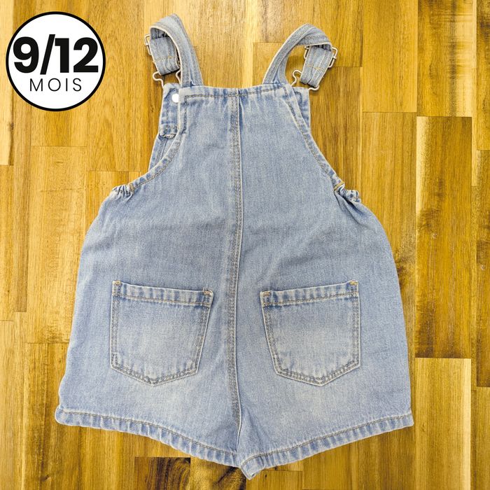 Salopette courte en jeans ZARA neuve 9-12 mois 80 cm - photo numéro 2