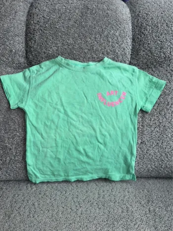 T shirt manches courtes vert et rose Zara