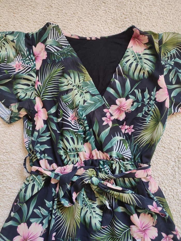Robe à fleurs - photo numéro 2